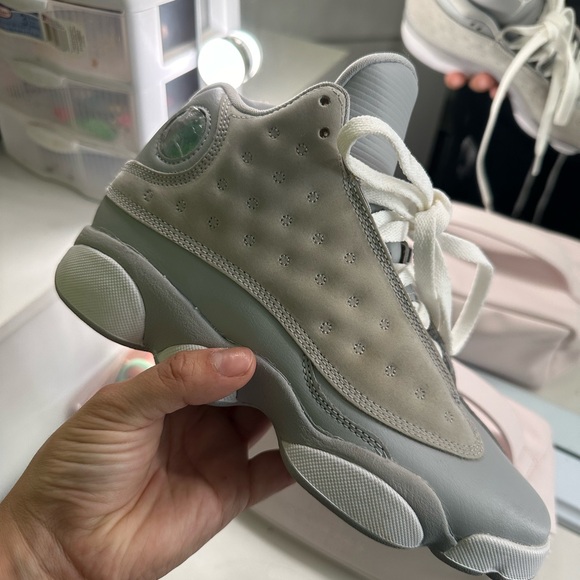 Cool grey 13’s size 4Y - Picture 3 of 3